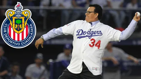 Valenzuela portó con mucho orgullo la camiseta de Chivas.