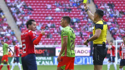 El juez central del viernes en Puebla ha dirigido sólo un partido de Chivas en sus cuatro temporadas en Liga MX