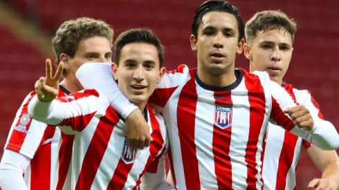 Chivas definió el futuro de Sebastián Pérez Bouquet.