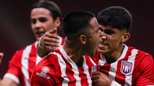 ¿Se queda en Chivas?