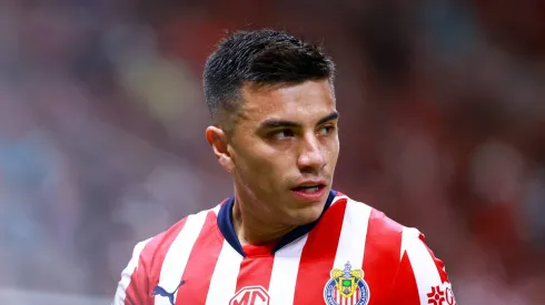 Chivas recibe oferta para dejar ir a Fernando Beltrán a Tigres.