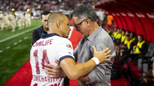 Osorio ha reconocido que le gusta trabajar con solo mexicanos.