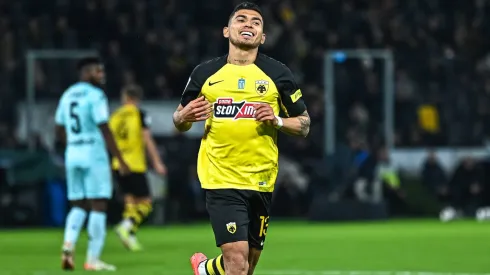 Orbelín Pineda es un jugador importante en AEK Atenas.