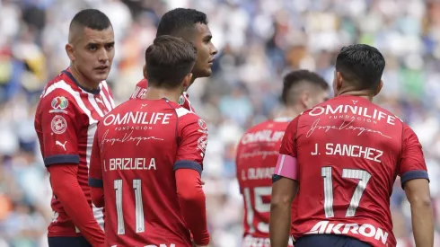 Sergio Flores abandona a Chivas.