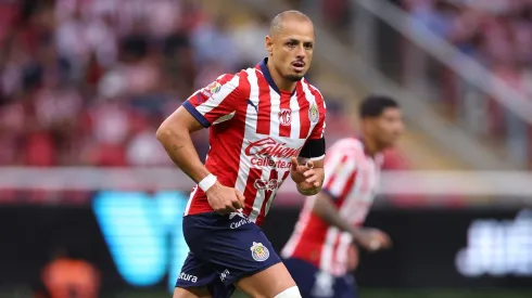 Javier Hernández es la máxima figura de Chivas de Guadalajara.