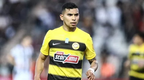Chivas recibe gran noticia sobre Orbelín Pineda en AEK Atenas.
