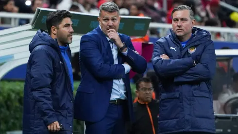 Óscar García Junyent tendrá cinco bajas en Chivas.