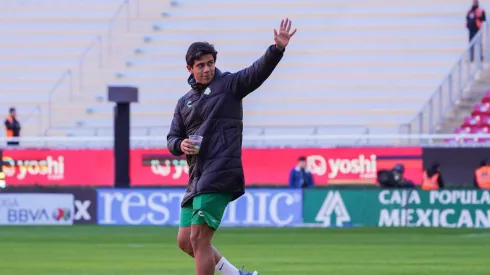 Macías no jugó contra Chivas la semana anterior.