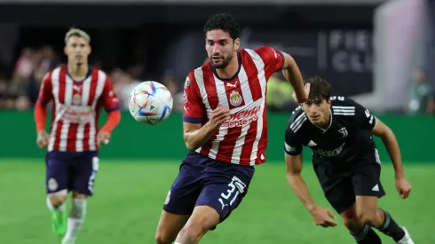 Fracasó como refuerzo de Chivas y ahora hasta anota de chilena