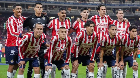 Alineación de Chivas ante León.