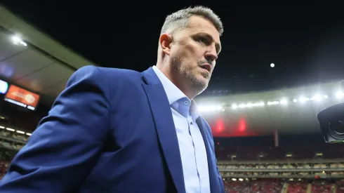 Óscar García se disculpó con los jugadores de Chivas.