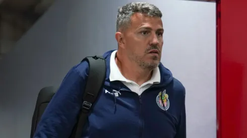 Óscar García Junyent debe purgar 2 partidos más de suspensión, pero en la Liga MX.