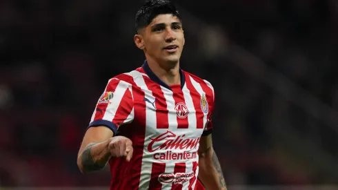 Alan Pulido anotó y dejó mensaje a la afición de Chivas.