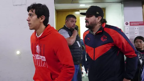 El atacante tomará una decisión sobre su futuro en los siguientes días.