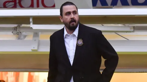 Amaury Vergara firmó la carta de reclamo que Chivas le envió a la Comisión de Árbitros.