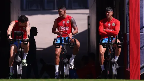 ¿Quién dirigió la práctica de Chivas?