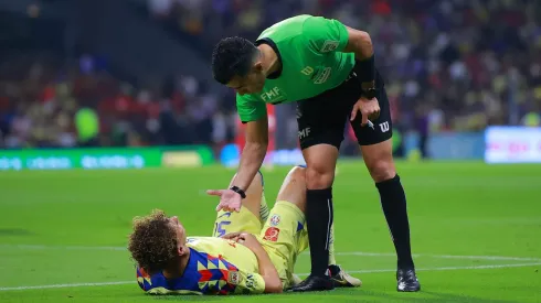 ¡Cuidado, Chivas! América recibe regalitos de Adonai Escobedo