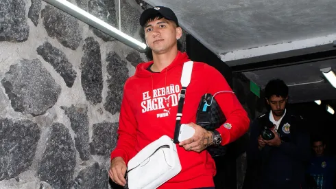 Pulido poco y nada pudo hacer al frente.