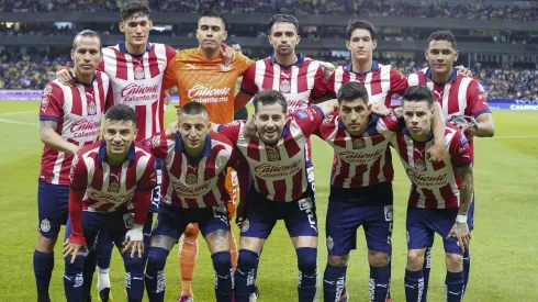Fracasó en Chivas y ahora ni debuta en su nuevo club