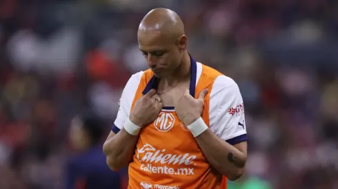 Javier Hernández y su reacción a la eliminación de Chivas.