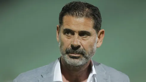 Fernando Hierro estaba a cargo del futbol en Chivas, pero dejó el club para asumir como director deportivo de Al Nassr.