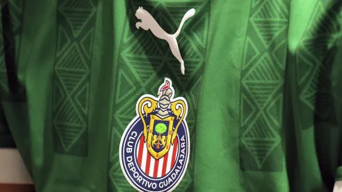 Se filtró la playera de visitante de Chivas para el Apertura 2025