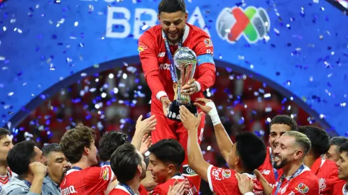 Tigres se queda con jugador de Toluca que Chivas buscó.