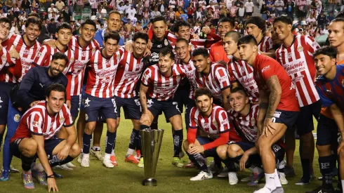 Chivas redondeó un gran rendimiento general en los 7 amistosos de pretemporada.