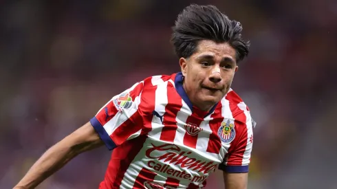 Yael Padilla jugó con el sub 21 de Chivas contra León.