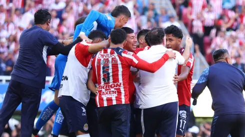 Chivas marcó 4 goles contra Atlético San Luis y se llevó los 3 puntos.