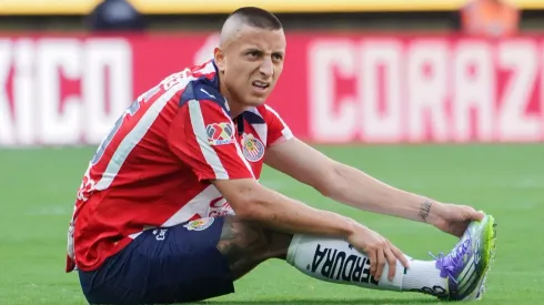 Roberto Alvarado es un titular indiscutido en Chivas.