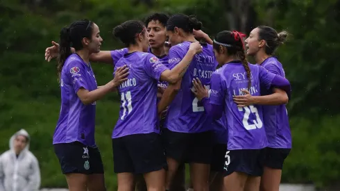 Las rojiblancas harán su presentación en casa.
