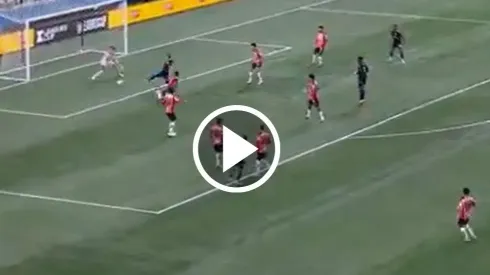 Chivas perdía por este error de Tala Rangel y Tiba Sepúlveda.