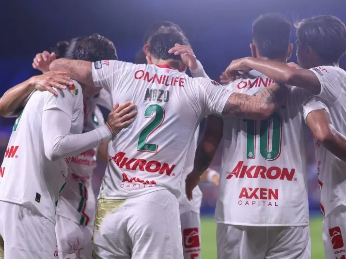 El sorpresivo cambio en el jersey de visita de Chivas que nadie notó