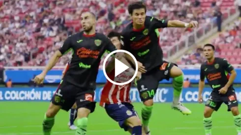 Una polémica jugada podría haber cambiado el trámite de Chivas vs. Juárez.