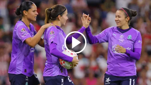 Chivas Femenil venció al Atlas por 0-2 en el Estadio Jalisco.