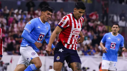 Cruz Azul busca medir su grandeza con Chivas en los últimos años.