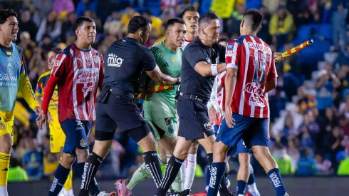 Los rojiblancos ganaron tres puntos importantes ante los azulcremas.