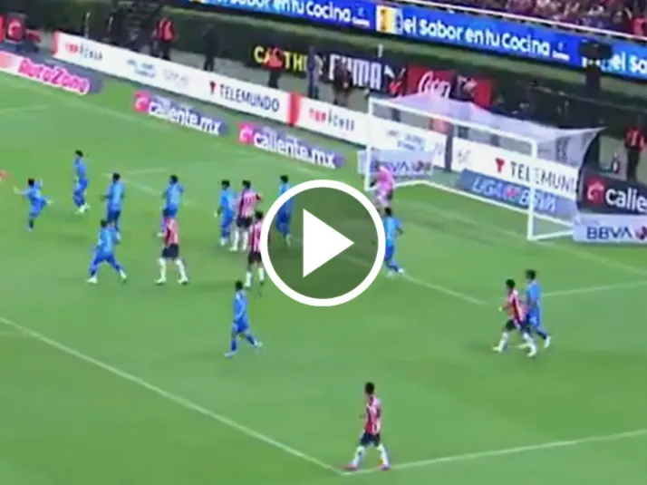 Las 2 increíbles fallas de Armando González contra Tigres