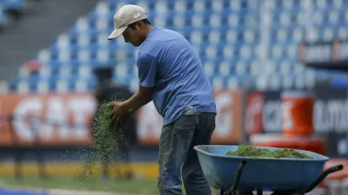 El Estadio Cuauhtémoc sufrió la tormenta eléctrica que azotó a la ciudad de Puebla.