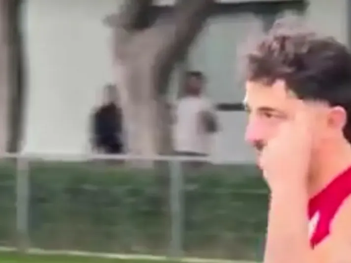 El trolleo de Alan Mozo que acabó con dos goles de Armando González