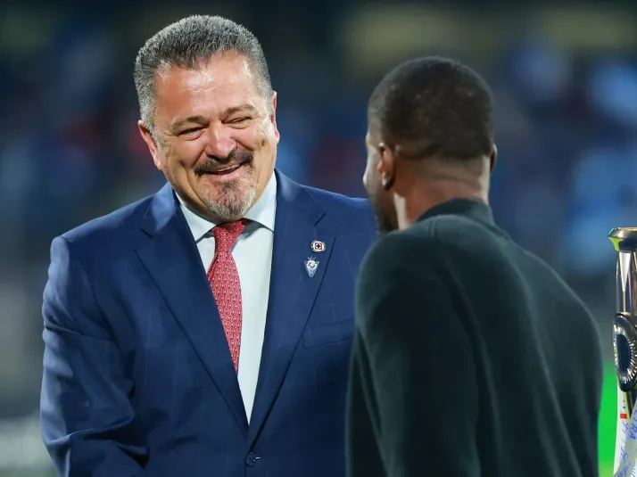 Jugó en Chivas y menospreció el triunfo ante Pumas