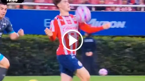 La dolorosa anulación al golazo de la Hormiga contra Mazatlán