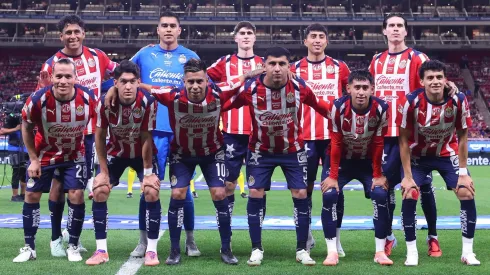 Chivas venció 2-0 a Mazatlán en la cancha del Estadio Akron