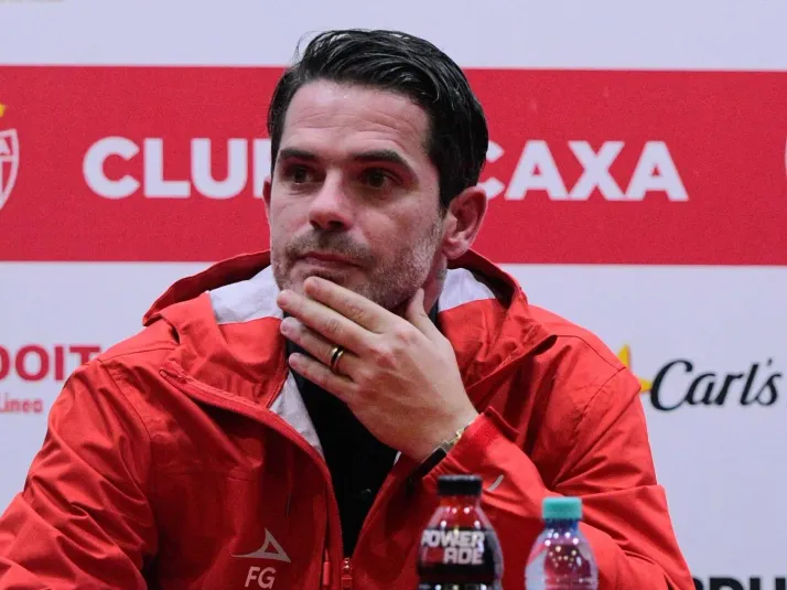 Fernando Gago y su justificación para no ser despedido como técnico del Necaxa