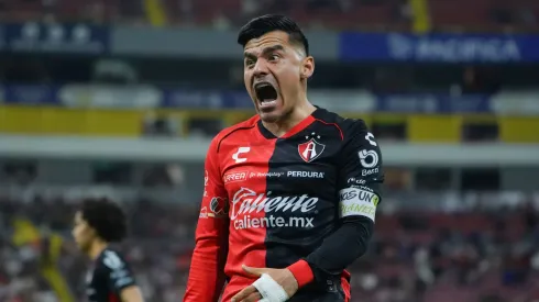 Aldo Rocha calienta el Clásico Tapatío.