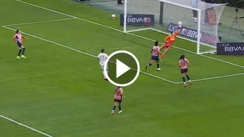 Celeste Espino y su espectacular atajada contra Toluca