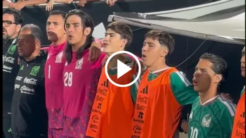 La emotiva reacción de la Hormiga durante himno nacional de México