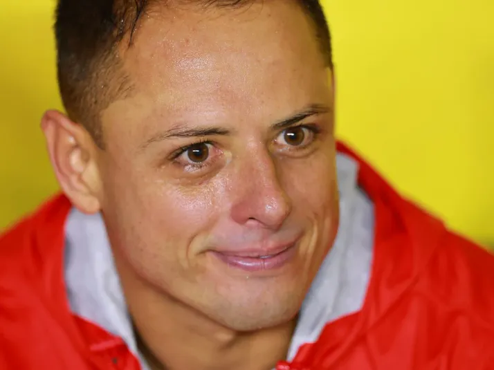 ¡No está solo! Hugo Sánchez salió a respaldar a Chicharito Hernández