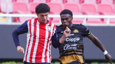 Abraham Villegas se va al León.